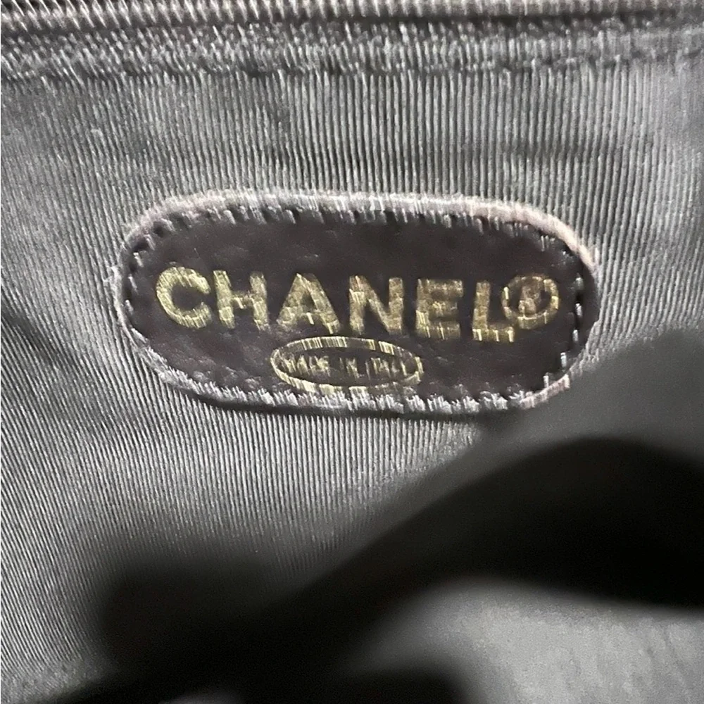 💯Authenthic CHANEL Caviar Black leather Tote bag Circa 1997-99.